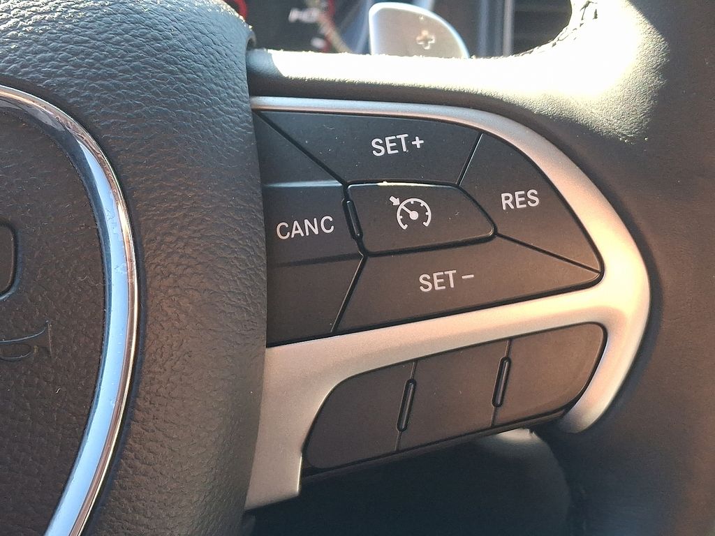 Thumbnail: 2015 Dodge Charger - 22