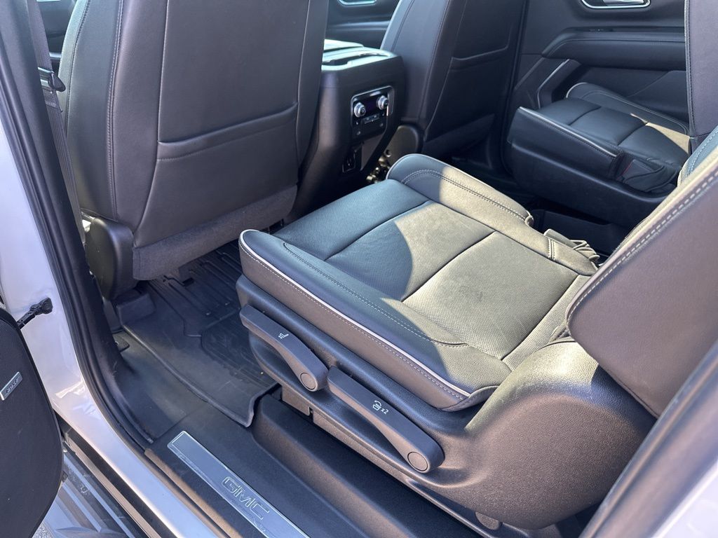 Used Car 2021 Gmc Yukon Xl  Slt For Sale Under $50,000 In Austin, Texas