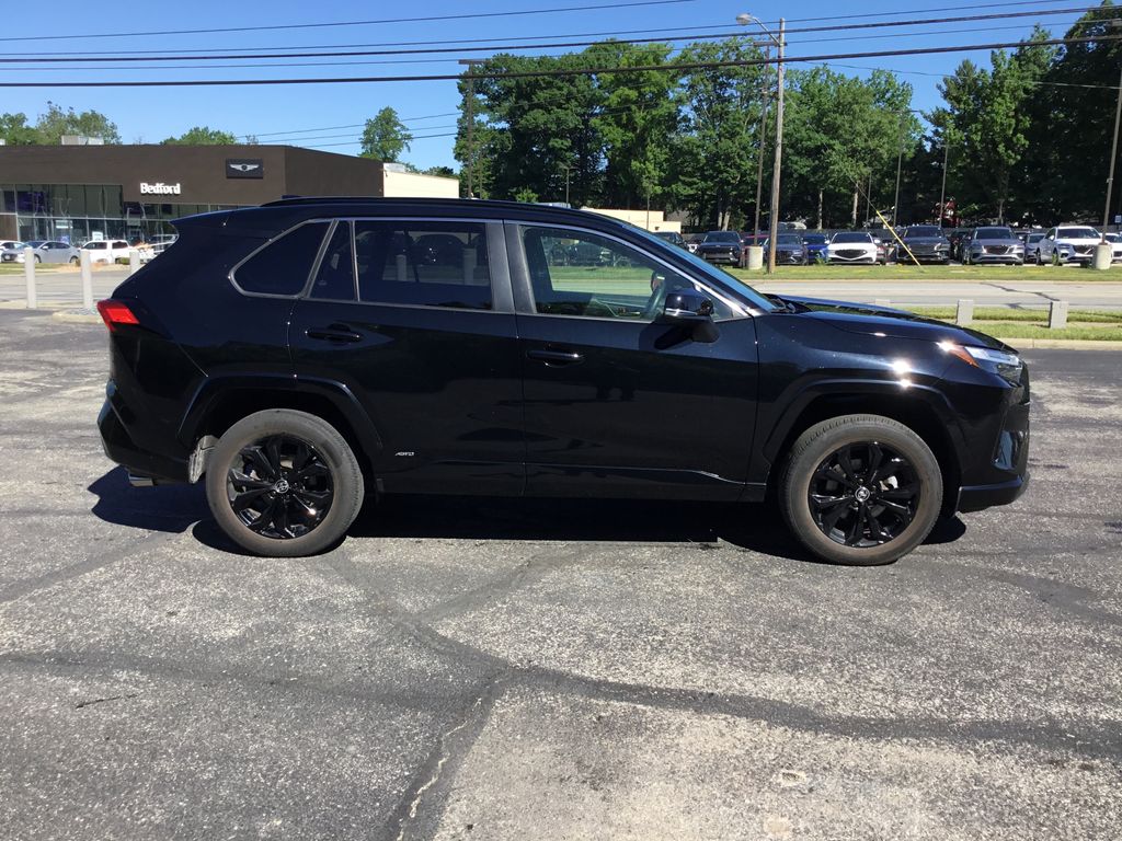 Thumbnail: 2024 Toyota RAV4 - 6