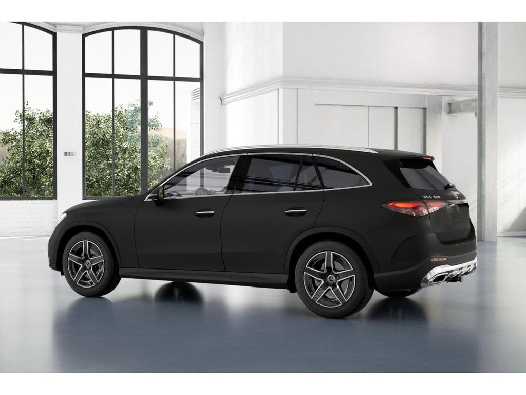 Thumbnail: 2026 Mercedes-Benz GLC - 31