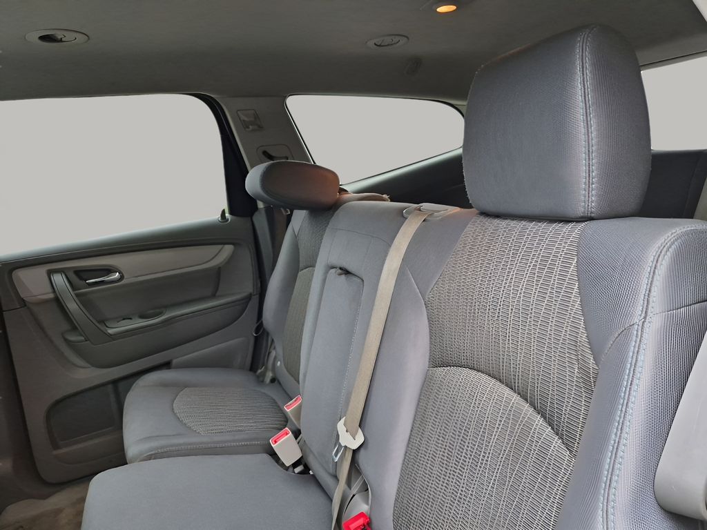 Used Car 2015 Chevrolet Traverse  Ls For Sale Under $10,000 In Austin, Texas