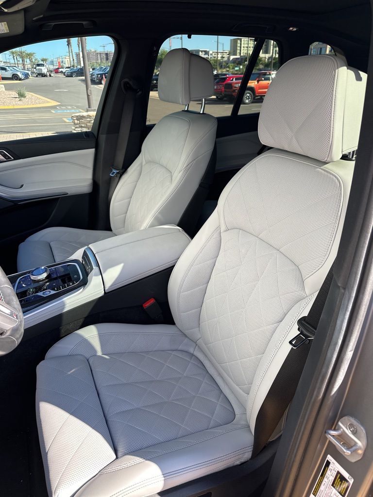 Thumbnail: 2024 BMW X5 - 2