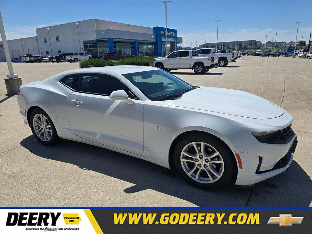 2019 Chevrolet Camaro LS Coupe RWD