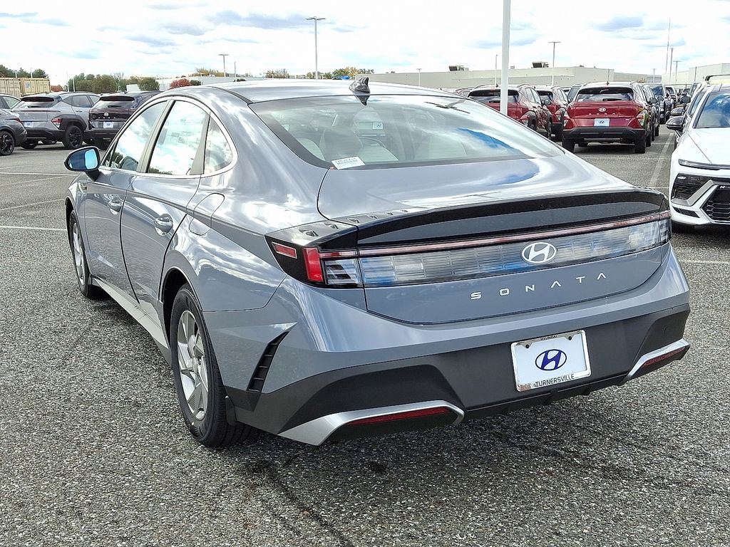Thumbnail: 2026 Hyundai Sonata - 3