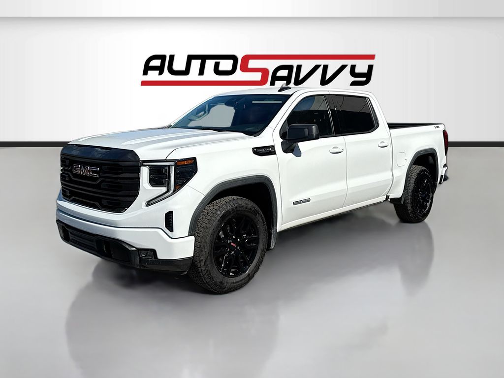 Used 2025 White GMC Elevation image 3