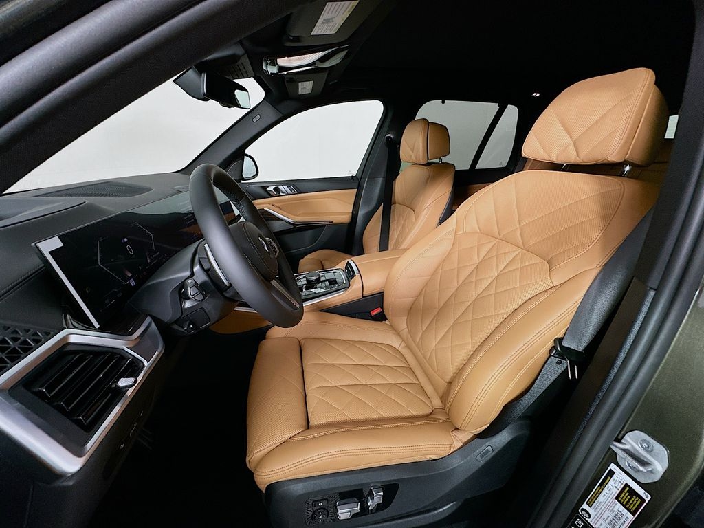 Thumbnail: 2026 BMW X5 - 16