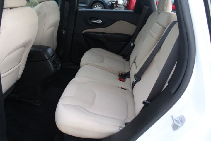 Used Car 2015 Jeep Cherokee  Latitude For Sale Under $10,000 In Georgetown, Texas