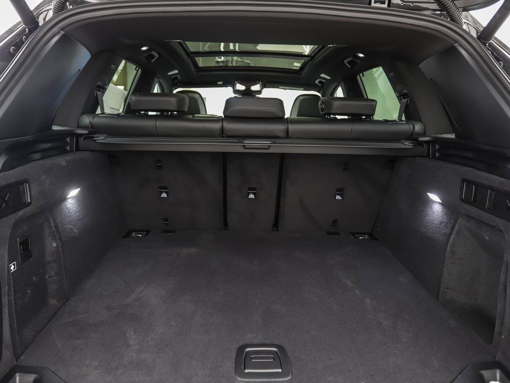 Thumbnail: 2026 BMW X5 - 24