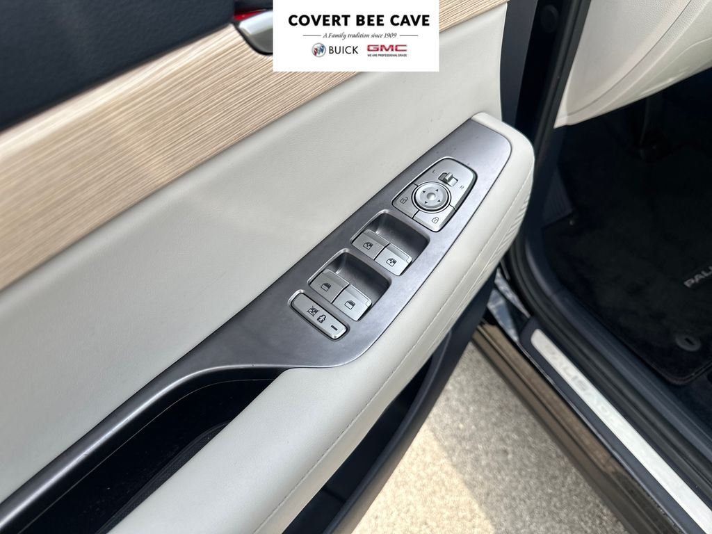 Used Car 2023 Hyundai Palisade  Limited For Sale Under $35,000 In Austin, Texas