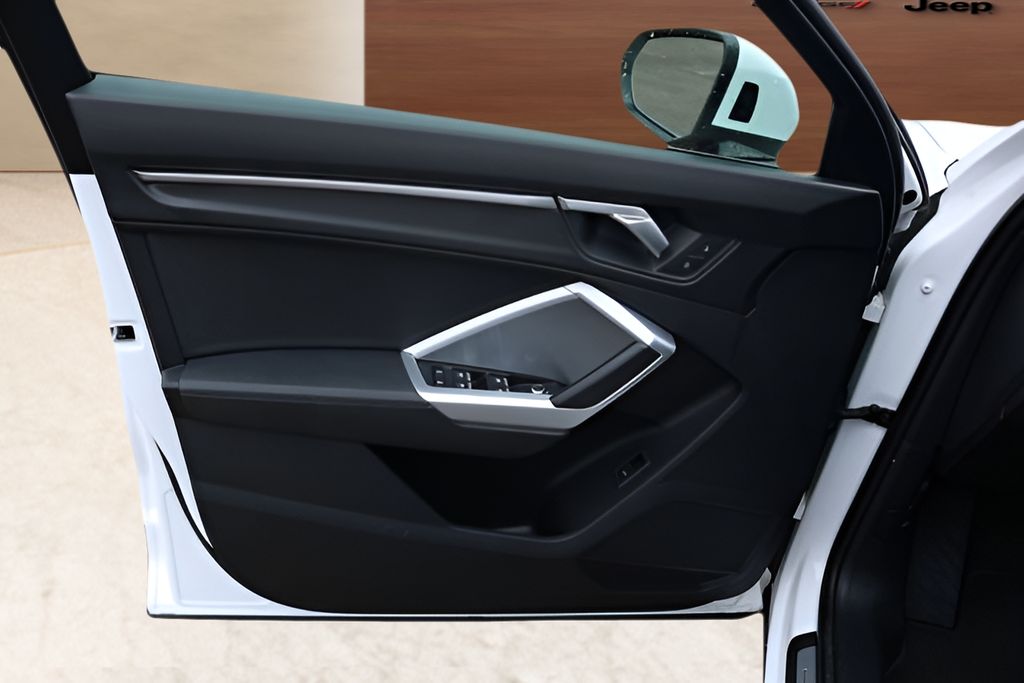 Used Car 2025 Audi Q3  Premium For Sale Under $35,000 In Austin, Texas