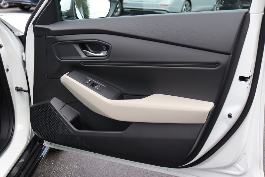 Thumbnail: 2025 Honda Accord - 19