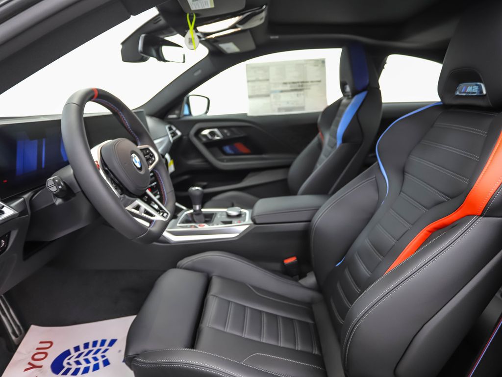 Thumbnail: 2025 BMW M2 - 12