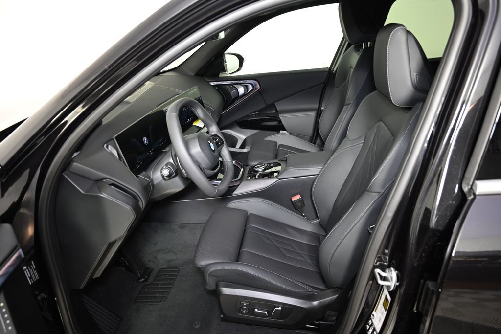 Thumbnail: 2026 BMW X3 - 14