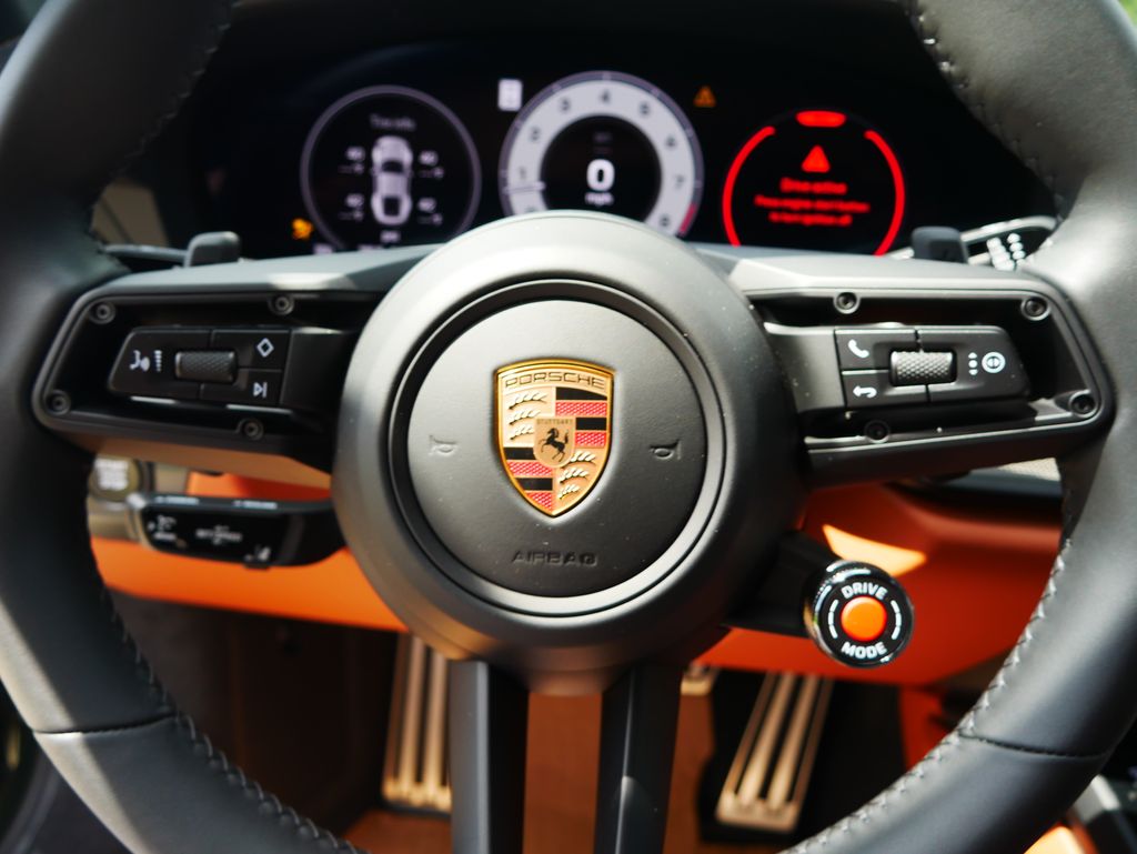 Thumbnail: 2026 Porsche 911 - 11