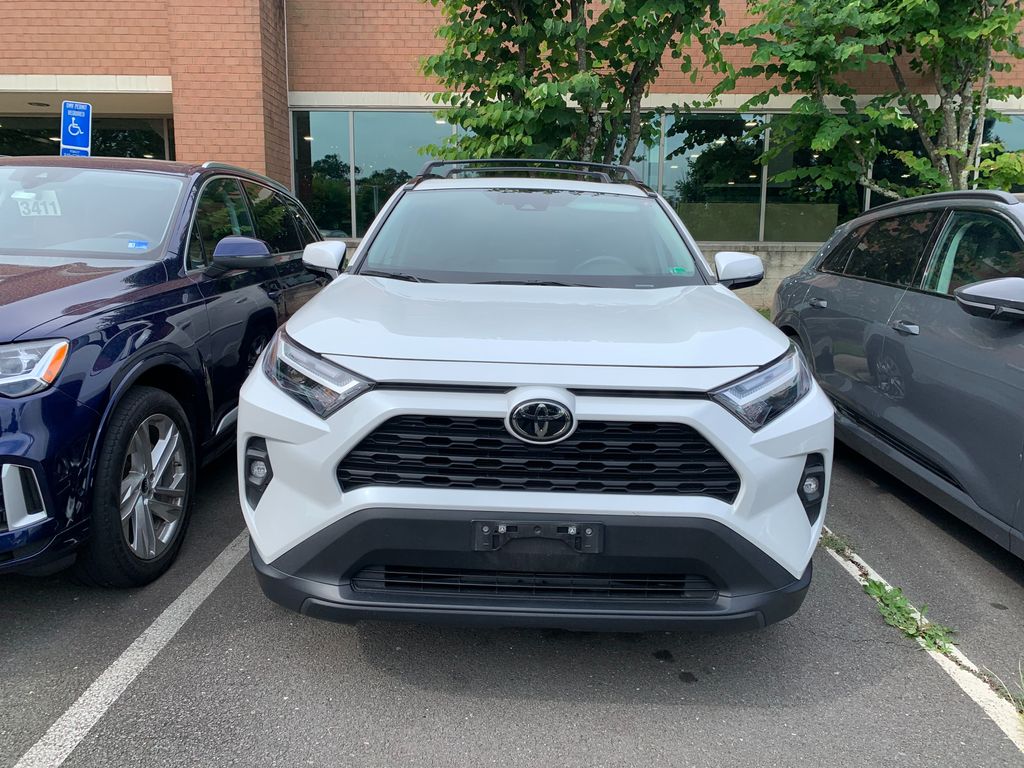 Thumbnail: 2024 Toyota RAV4 - 2