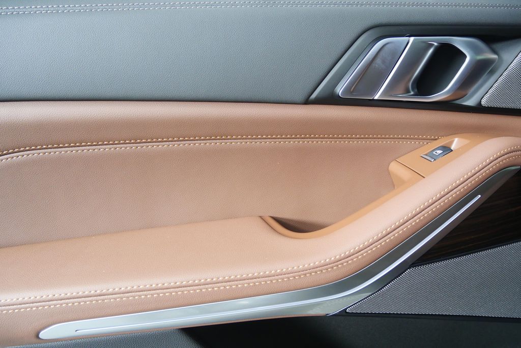 Thumbnail: 2026 BMW X5 - 14