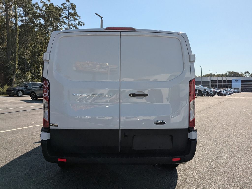 2025 Ford Transit-250 Cargo Van 