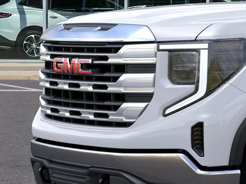 2025 GMC Sierra 1500 SLE 13