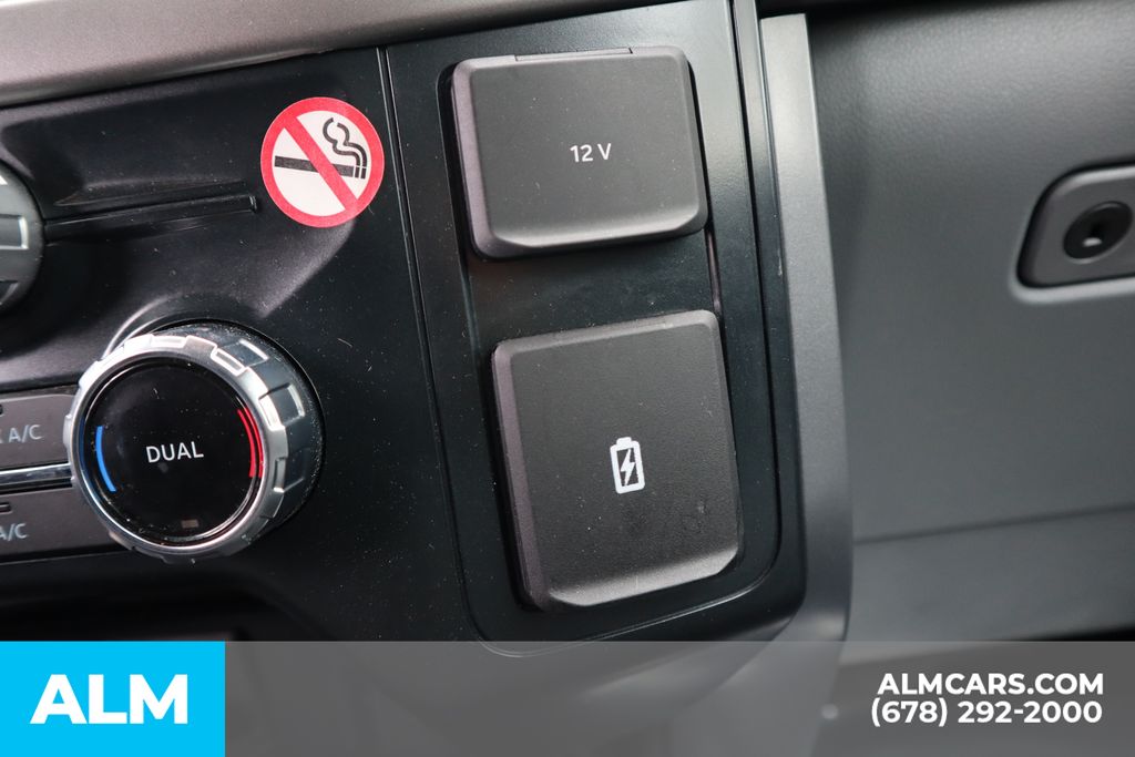 Used 2025 White Ford XLT image 35
