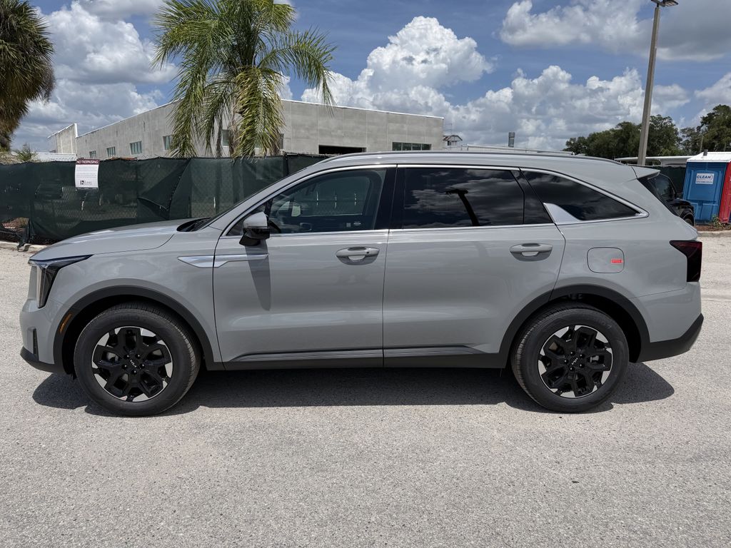 new 2026 Kia Sorento car, priced at $32,889