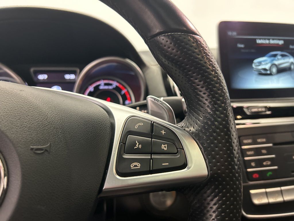 Thumbnail: 2018 Mercedes-Benz GLE - 15