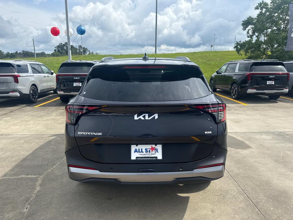 New 2026 Gray Kia EX image 7