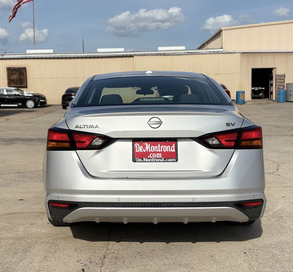 2024 Nissan Altima 2.5 SV Silver at Wharton Chevrolet GMC