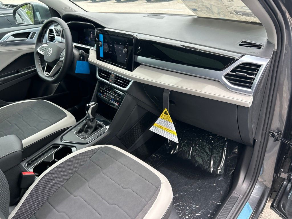New 2026 Gray Volkswagen 1.5T SE image 44