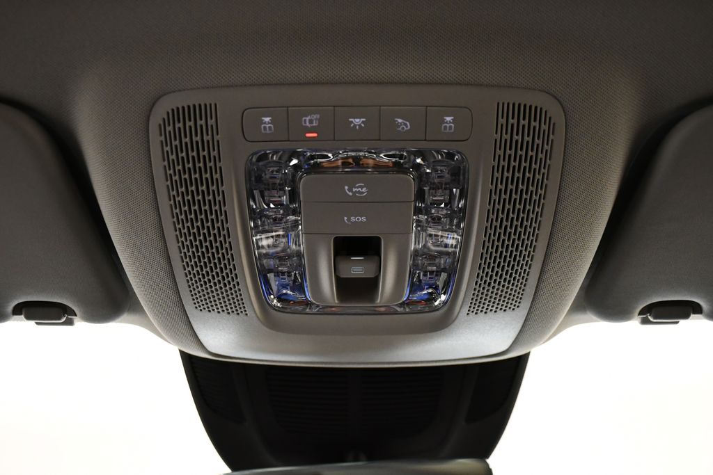 Thumbnail: 2026 Mercedes-Benz GLS - 18