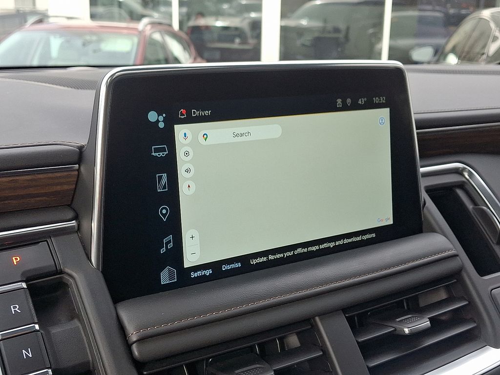 Thumbnail: 2022 Chevrolet Tahoe - 17