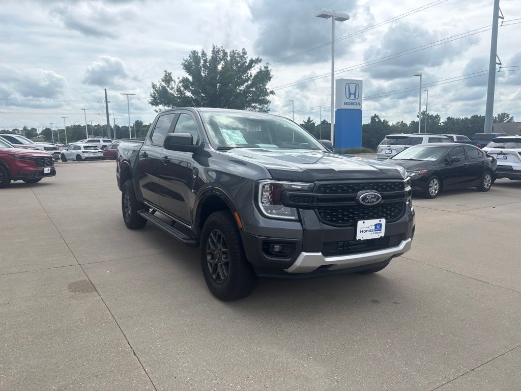 Used 2024 Gray Metallic Ford XLT image 3