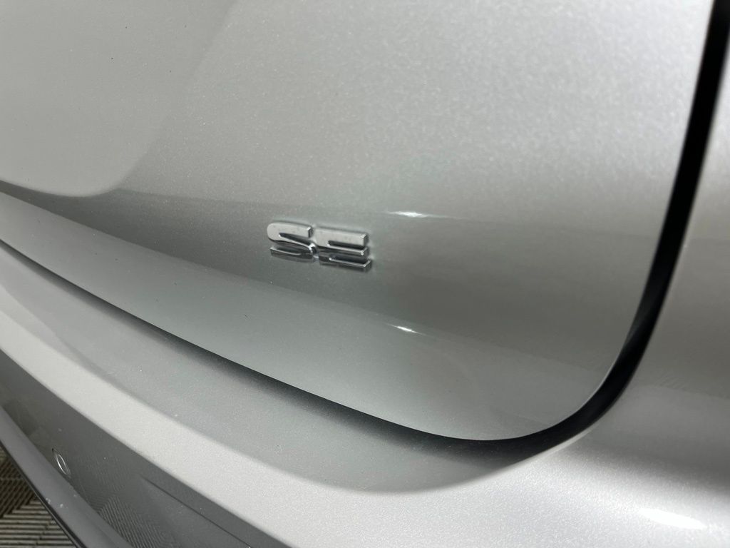 Thumbnail: 2025 Mitsubishi Outlander - 6