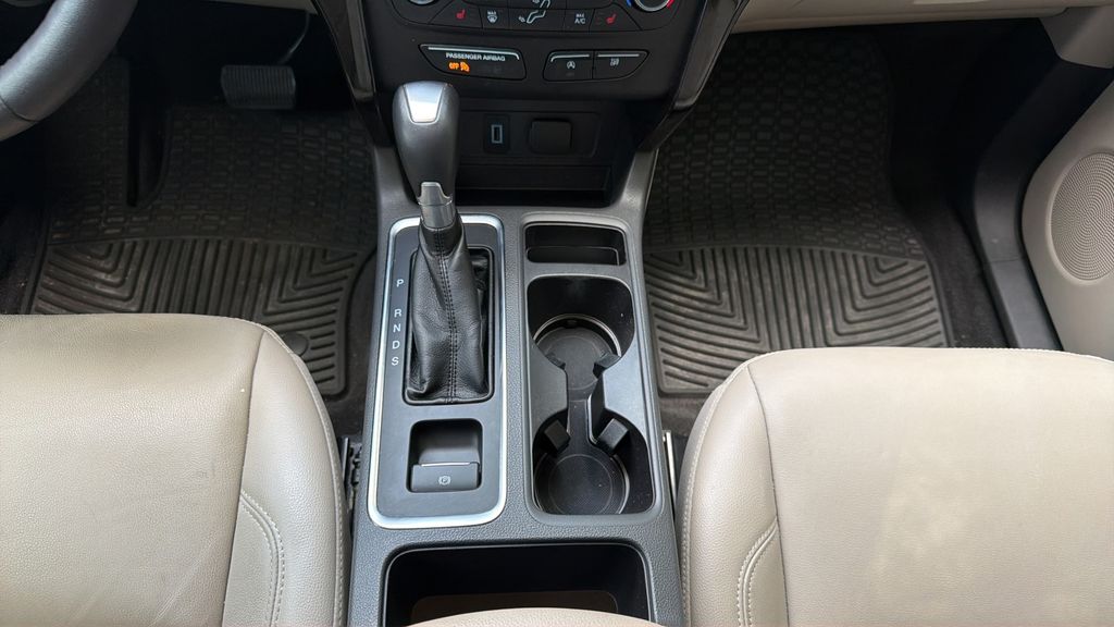 Used 2017 Red Ford Titanium image 21