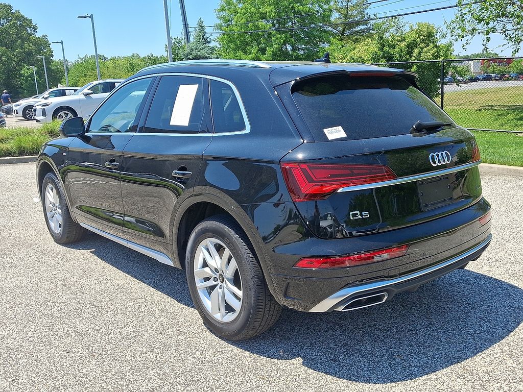Thumbnail: 2023 Audi Q5 - 4