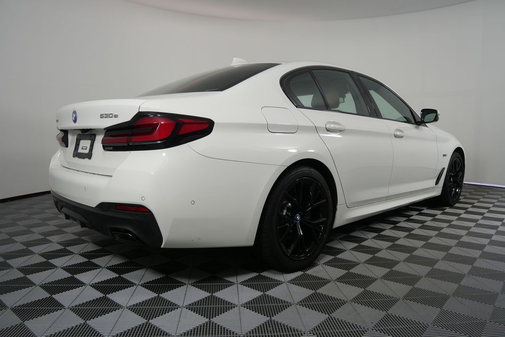 2022 BMW 5 Series 530e iPerformance 3