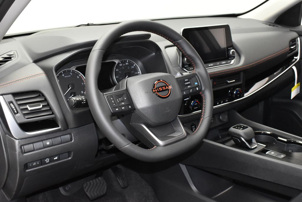 Thumbnail: 2026 Nissan Rogue - 15