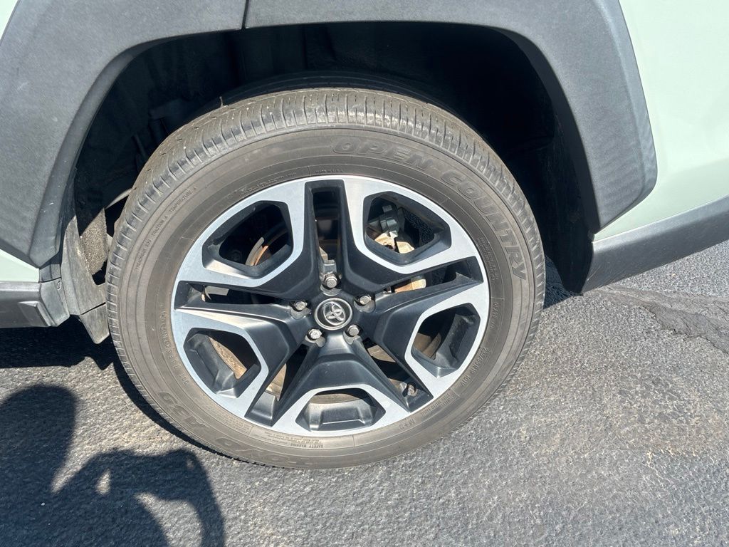 Used 2020 Toyota RAV4 SUV