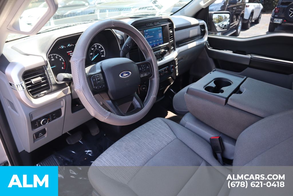 Used 2021 Silver Ford XLT image 10