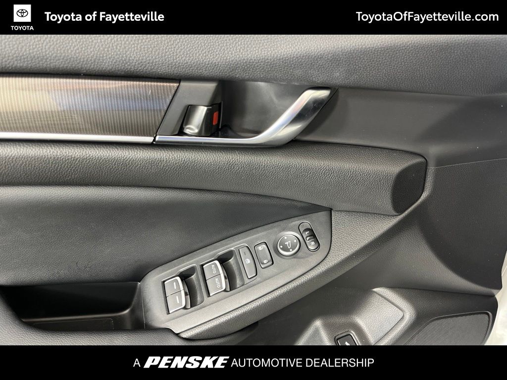 Thumbnail: 2018 Honda Accord - 24