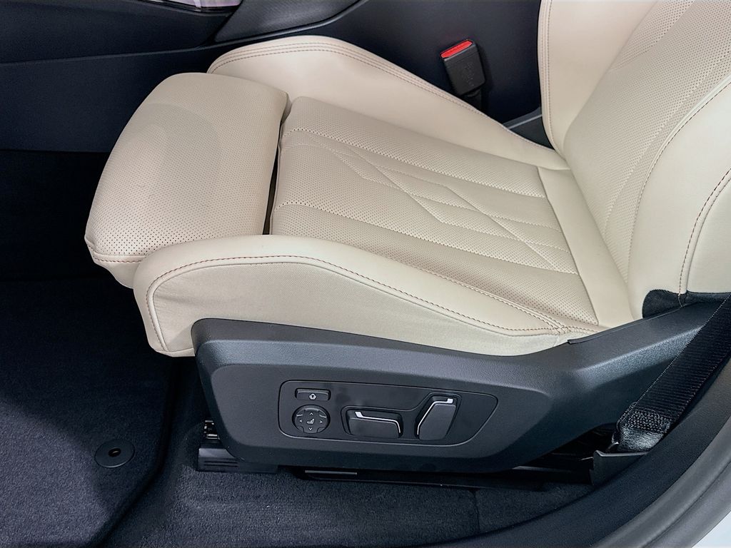 Thumbnail: 2026 BMW X3 - 21