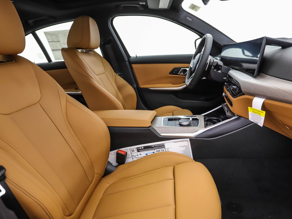 Thumbnail: 2025 BMW 3 Series - 31