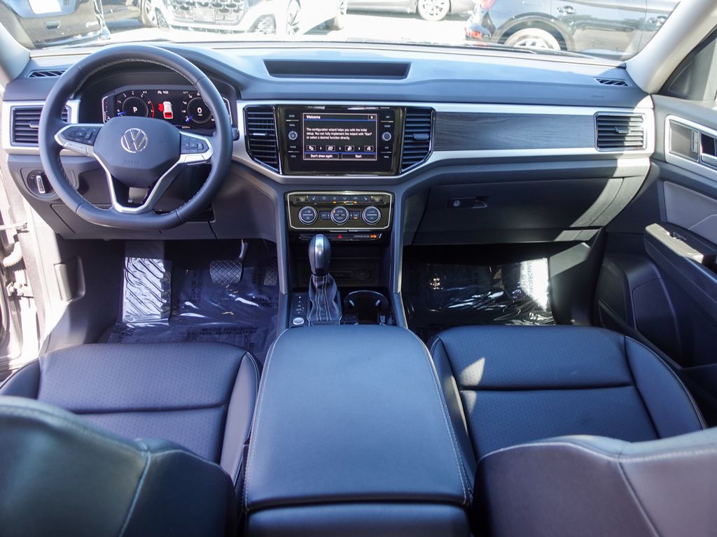 Used 2023 Gray Volkswagen 3.6L V6 SE w/Technology image 26