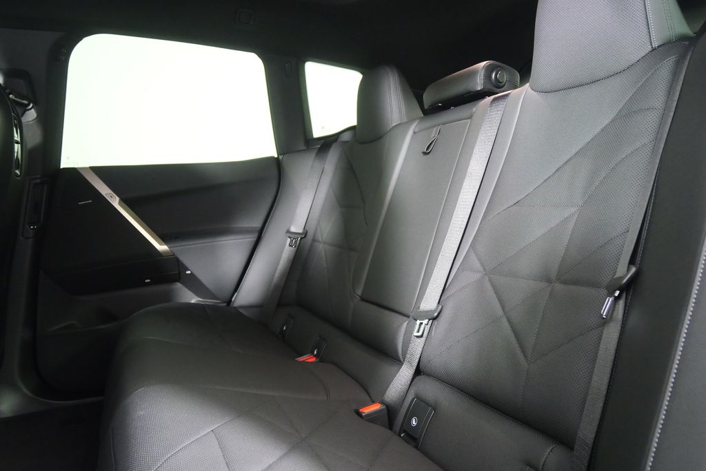 Thumbnail: 2026 BMW iX - 16