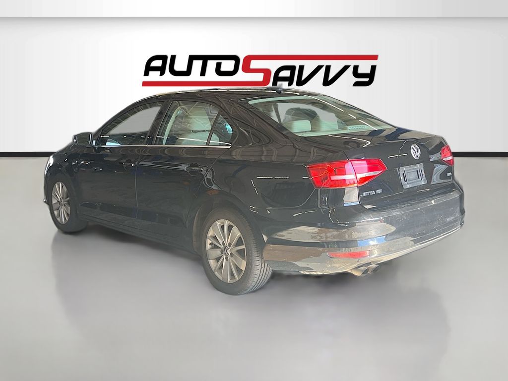 Used 2015 Black Volkswagen 1.8T SE image 5