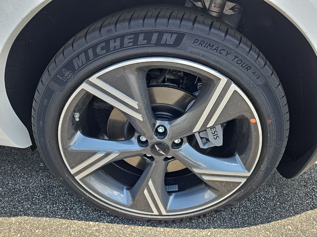 Thumbnail: 2025 Genesis GV80 - 15