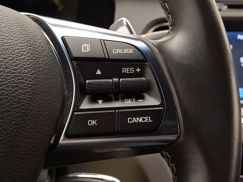 2017 Hyundai Sonata Sport 24
