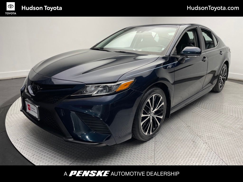 2020 Toyota Camry SE -
                Jersey City, NJ