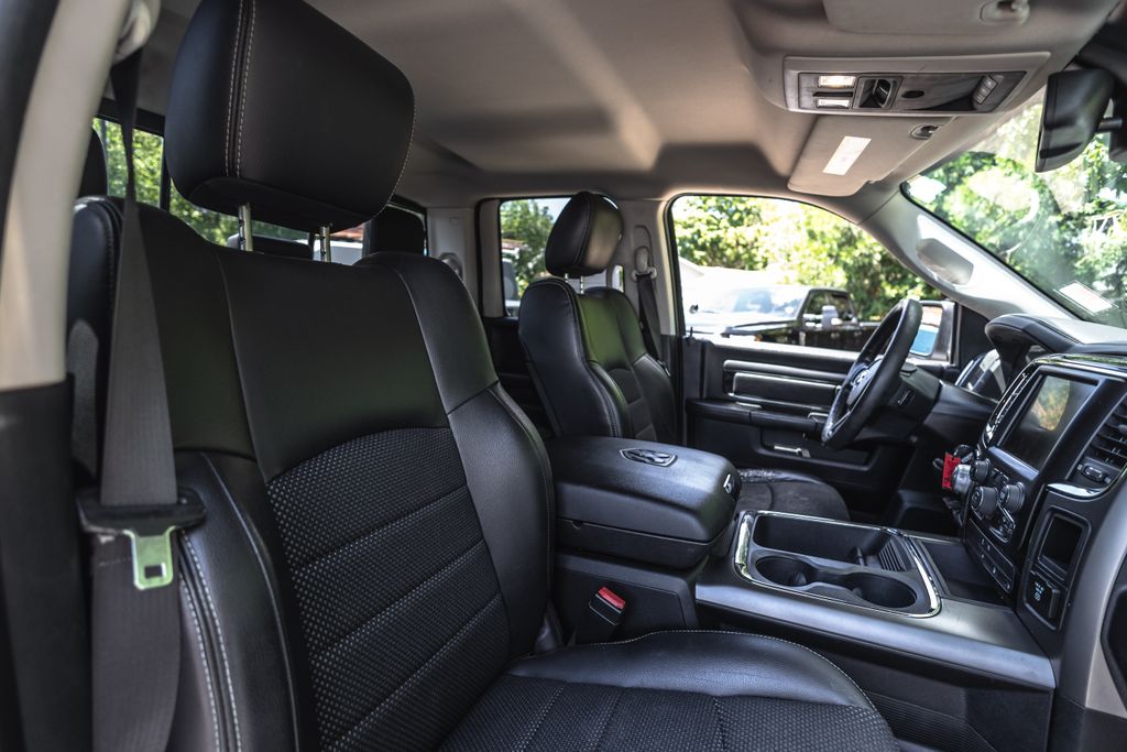2016 Ram 1500 Sport thumbnail 28