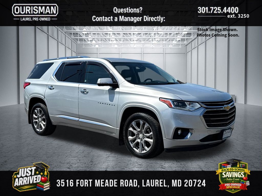 Silver Ice Metallic 2019 Chevrolet Traverse SUV / Crossover Four-Wheel Drive 9-Speed Automatic