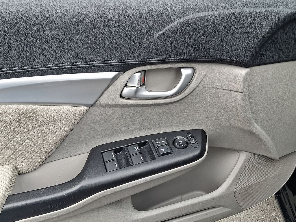 Thumbnail: 2013 Honda Civic - 12